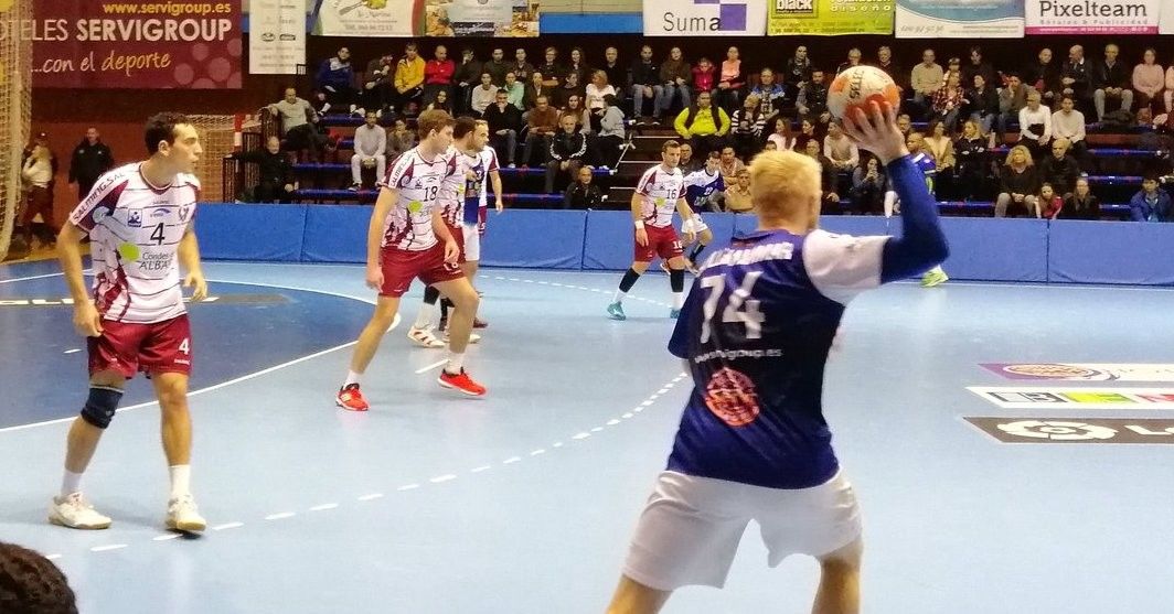 Partido entre Benidorm y Teucro