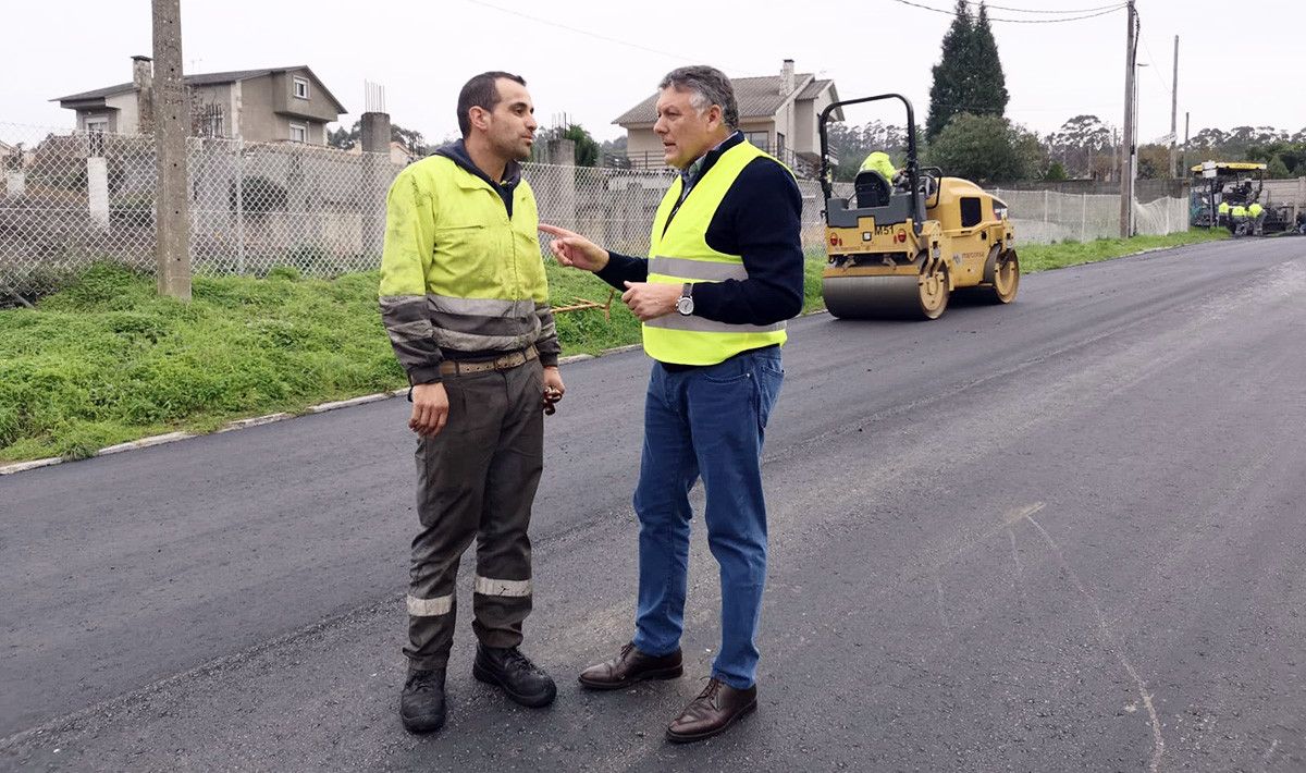 Pavimentación de la Rúa do Vento