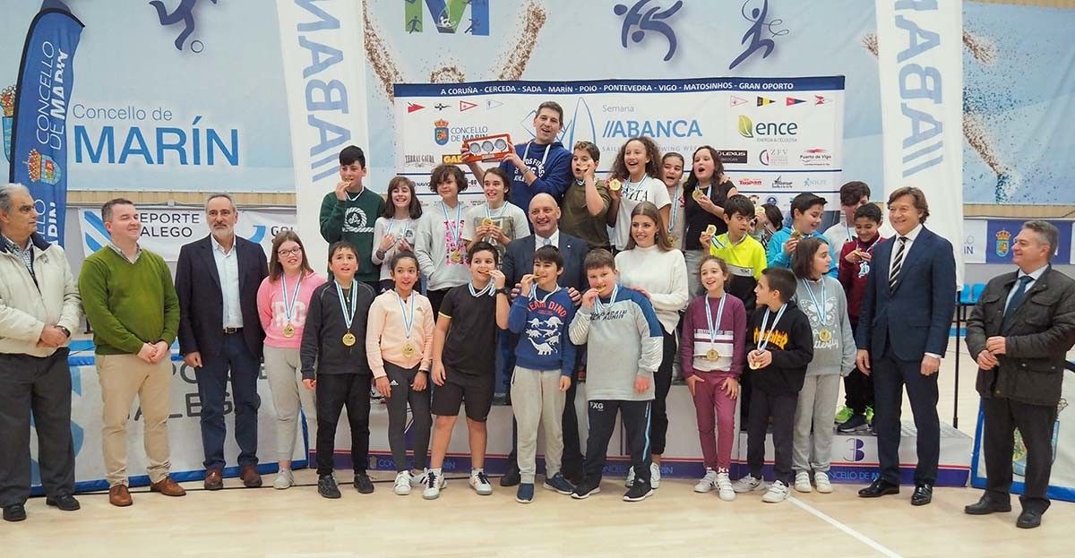 Equipo de A Laxe, gañador do Trofeo Ence-Concello de Marín de Remo Ergómetro