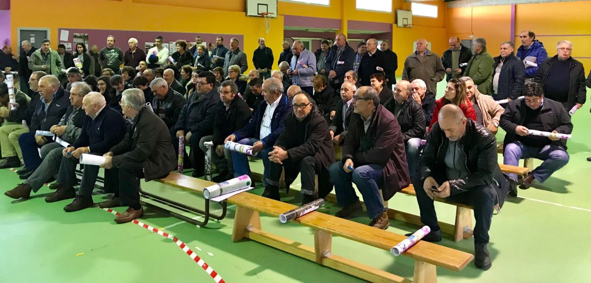 Asamblea expradordinaria de los comuneros de San Martiño