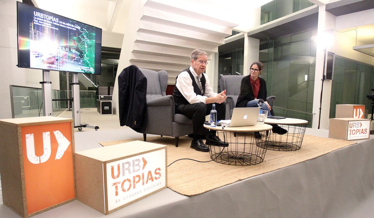 Conferencia de Joan Busquets no ciclo Urbtopías