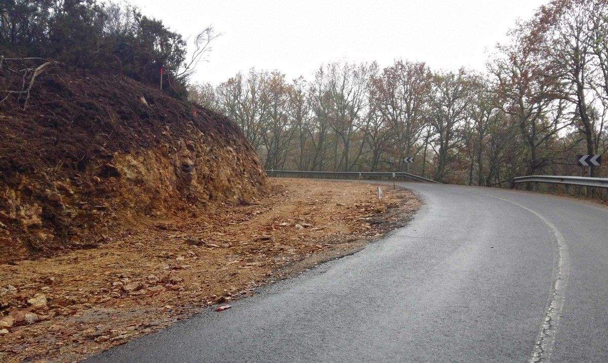 Ampliación da calzada da estrada PO-230