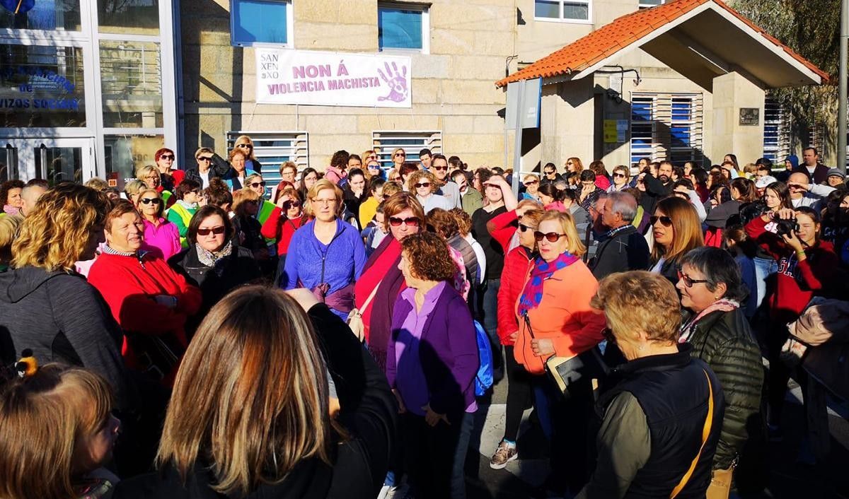 Andaina en Sanxenxo contra as violencias machistas