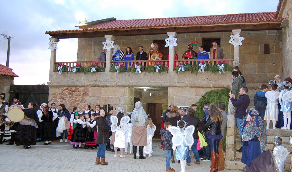 Recepción aos Reis Magos en Barro Recepción aos Reis Magos en Barro