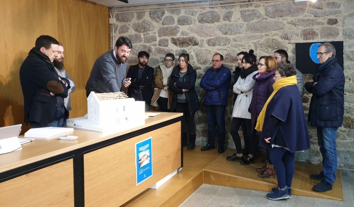 El arquitecto David Álvarez Caeiro presenta el proyecto de rehabilitación del Centro de Interpretación Arqueológica de Cuntis