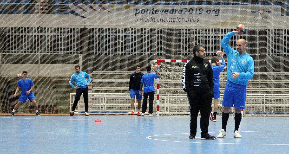 Primer entrenamiento del Teucro después de la Navidad