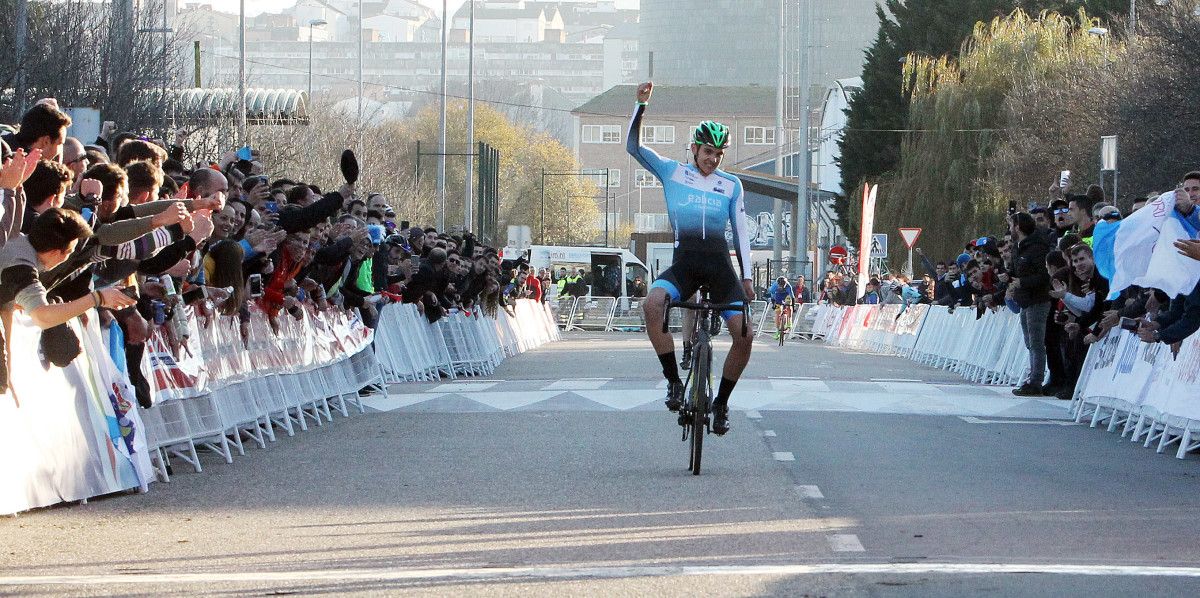 Primeira xornada do Campionato de España de Ciclocrós na Illa das Esculturas