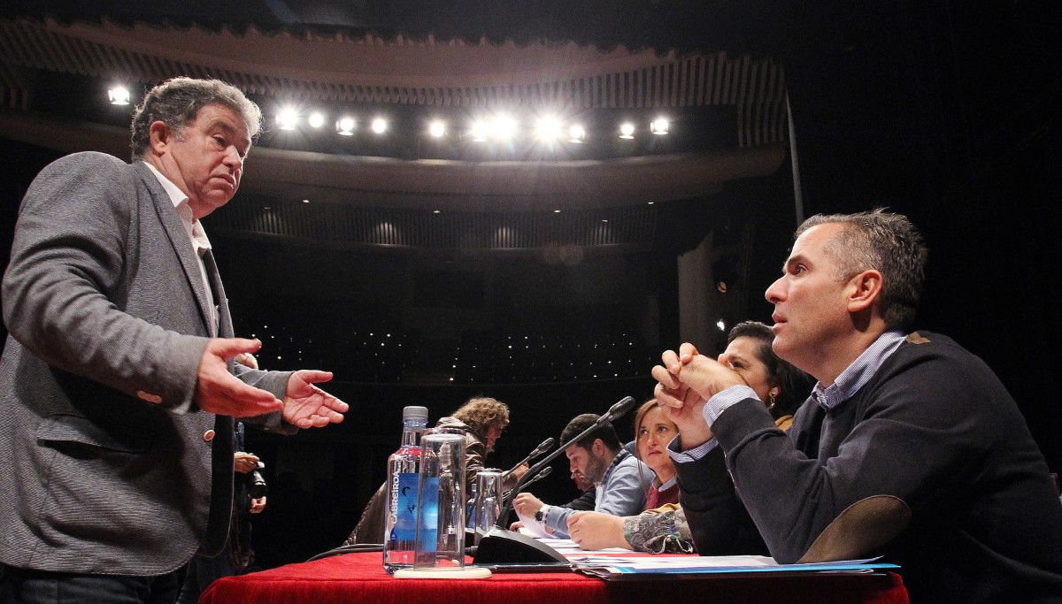 Miguel Anxo Fernández Lores e Rafa Domínguez, no pleno municipal