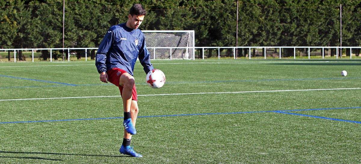 Borja Domínguez, en su primer entrenamiento con el Pontevedra