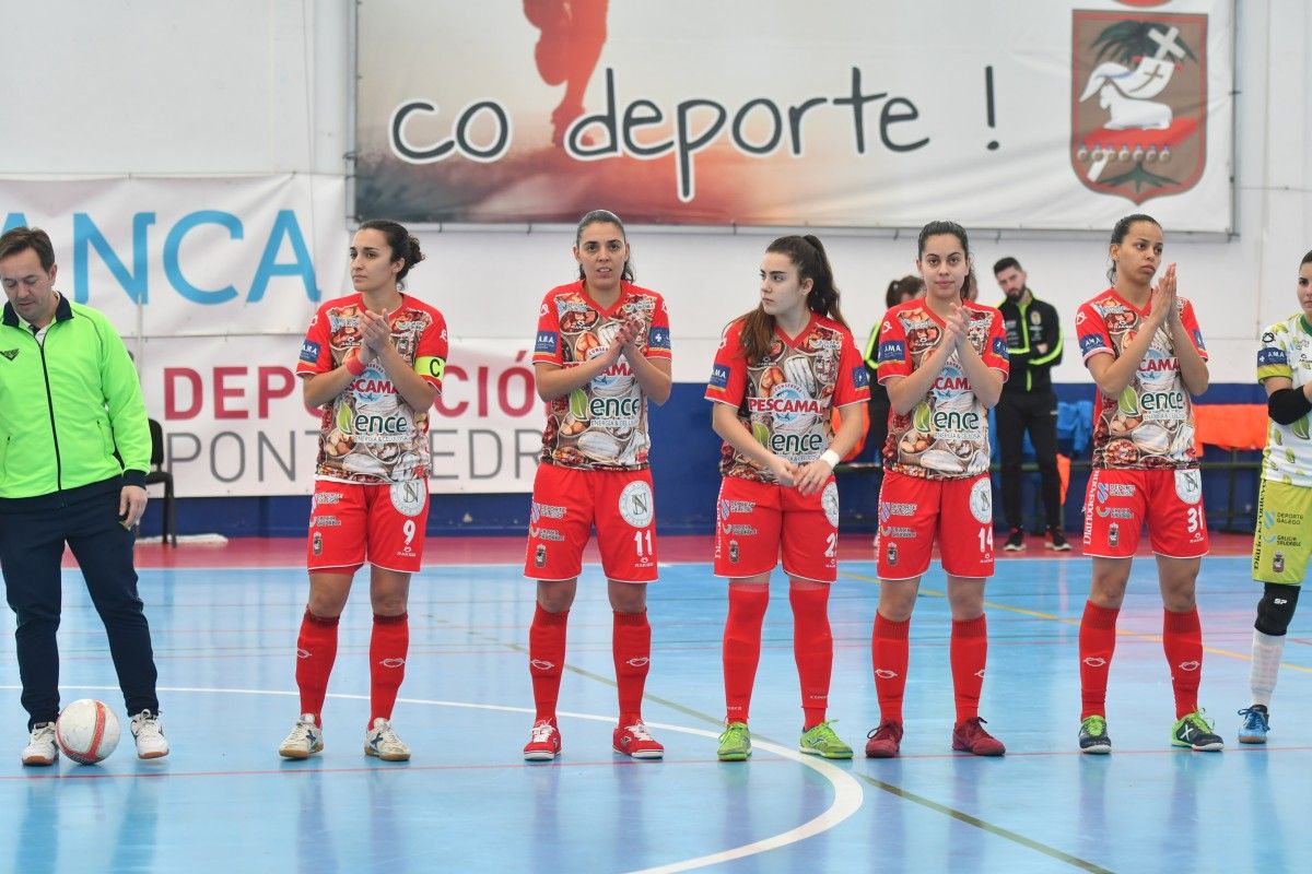 Partido del Poio Pescamar ante el Universidad de Alicante en el Municipal de Poio 