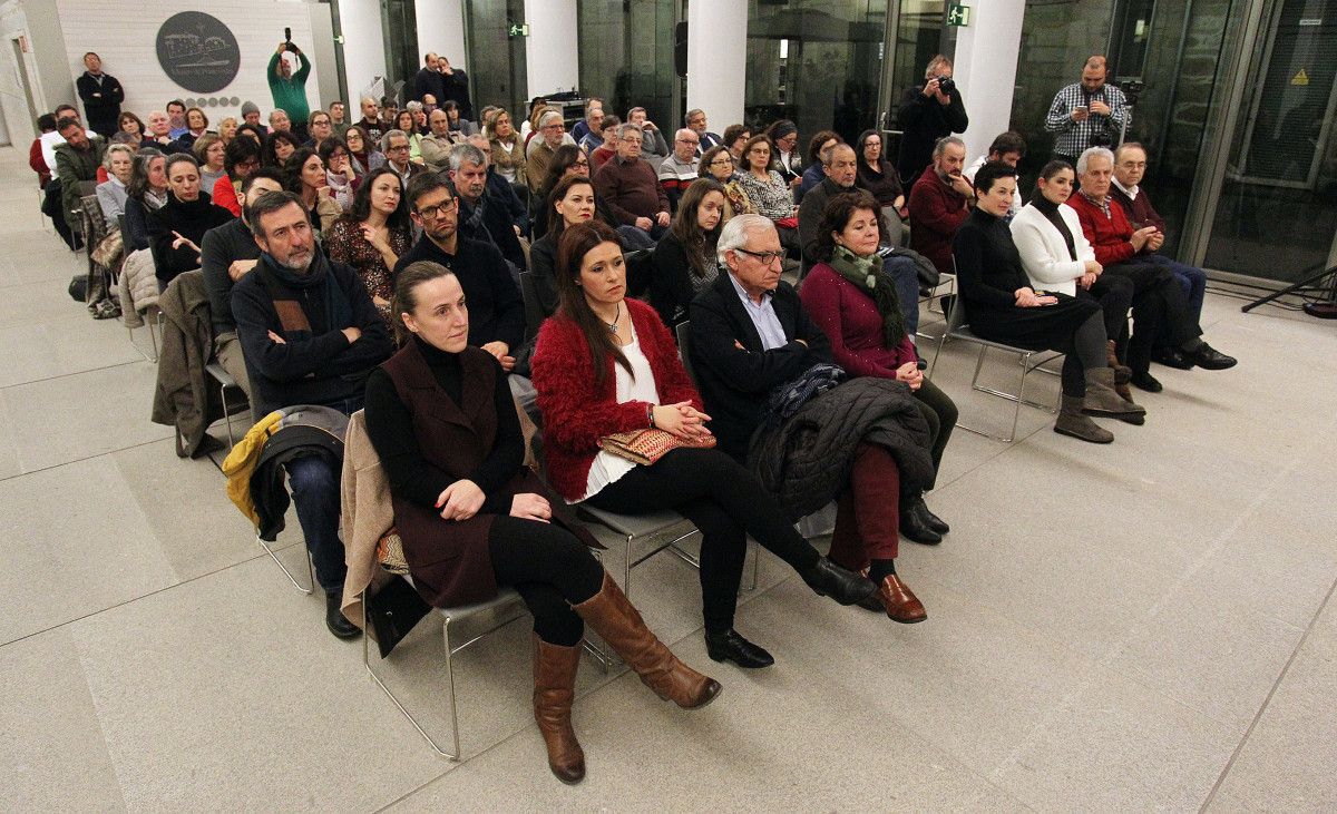 Presentación pública da edición especial dos tres álbums de guerra de Castelao
