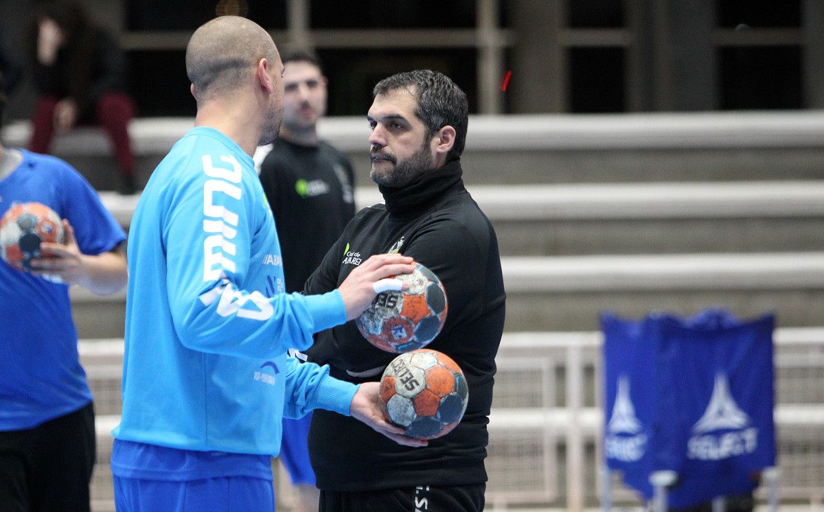 Luis Montes, en un entrenamiento del Teucro