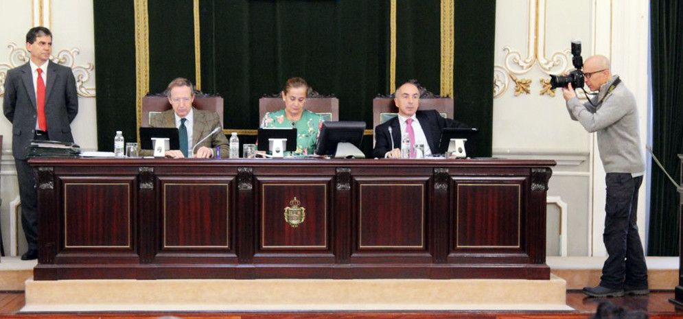 Pleno de la Deputación de Pontevedra
