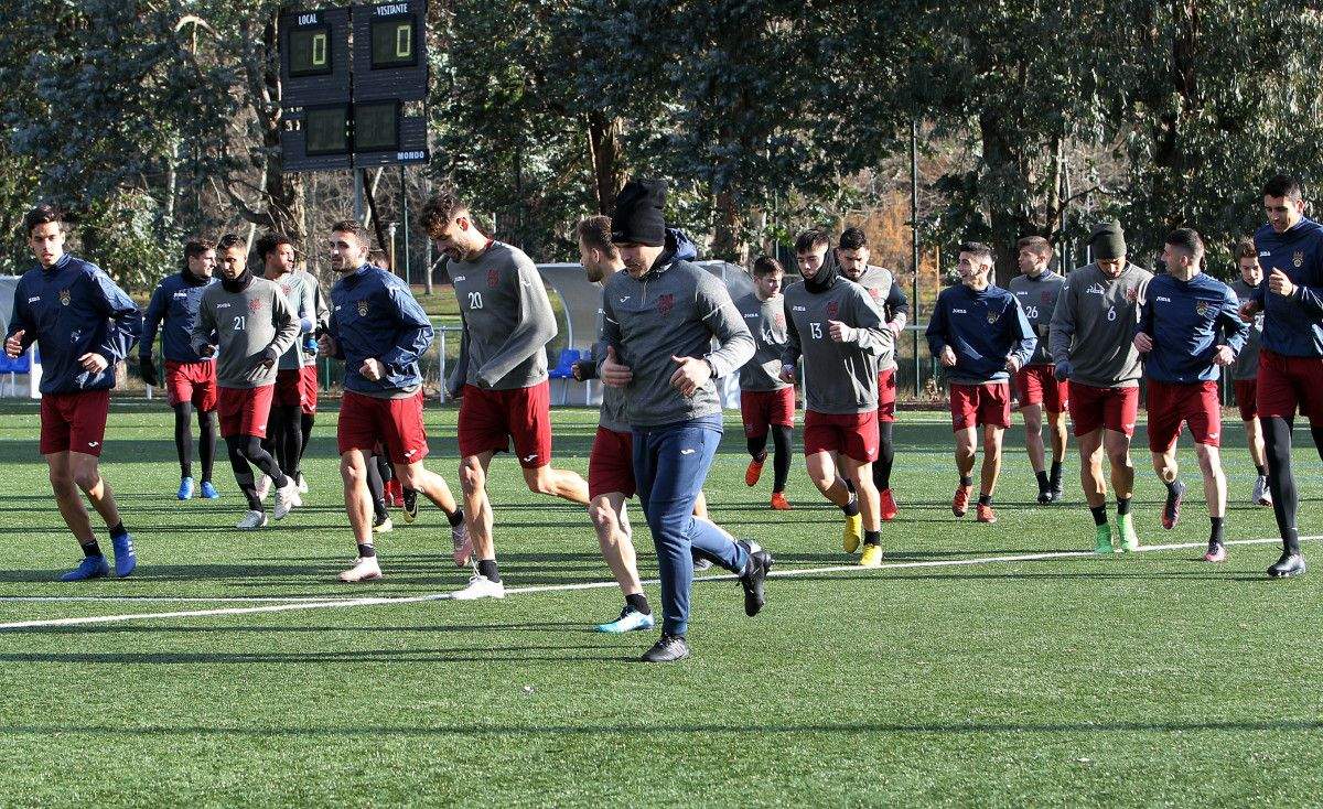 Entrenamiento del Pontevedra en A Xunqueira