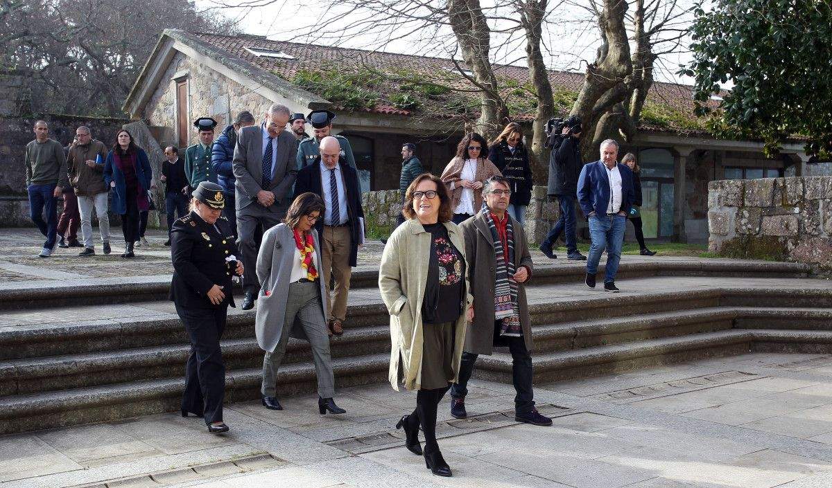Visita da delegada do Goberno para o Plan Nacional sobre Drogas ao Pazo Vista Real