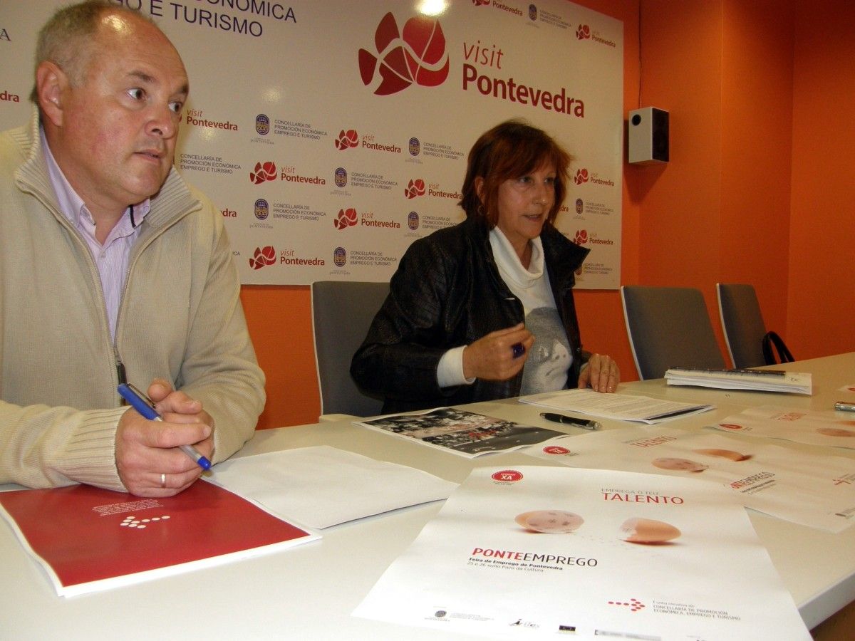 El director del proyecto ILES, Francisco López, y la concejala de Promoción Económica, Carlota Román
