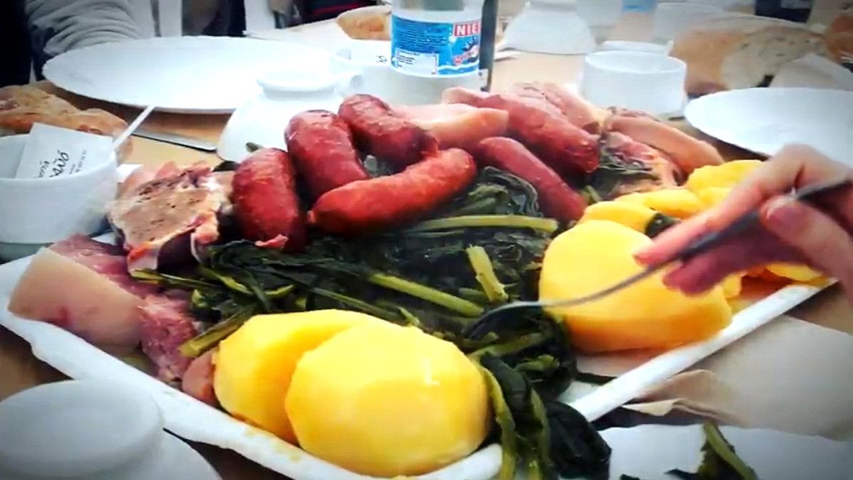 Lacón con grelos