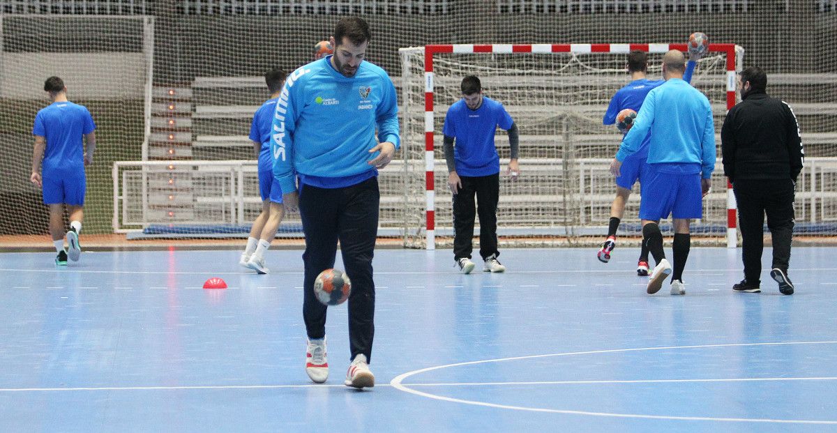Rial, durante un entrenamiento del Teucro