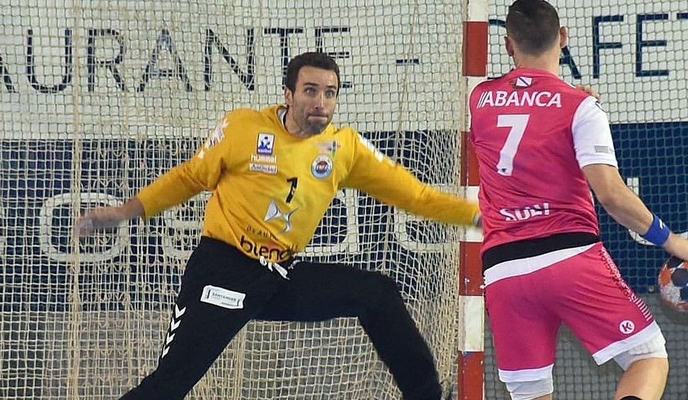 Jorge Villamarín en un partido con el BM Sinfín