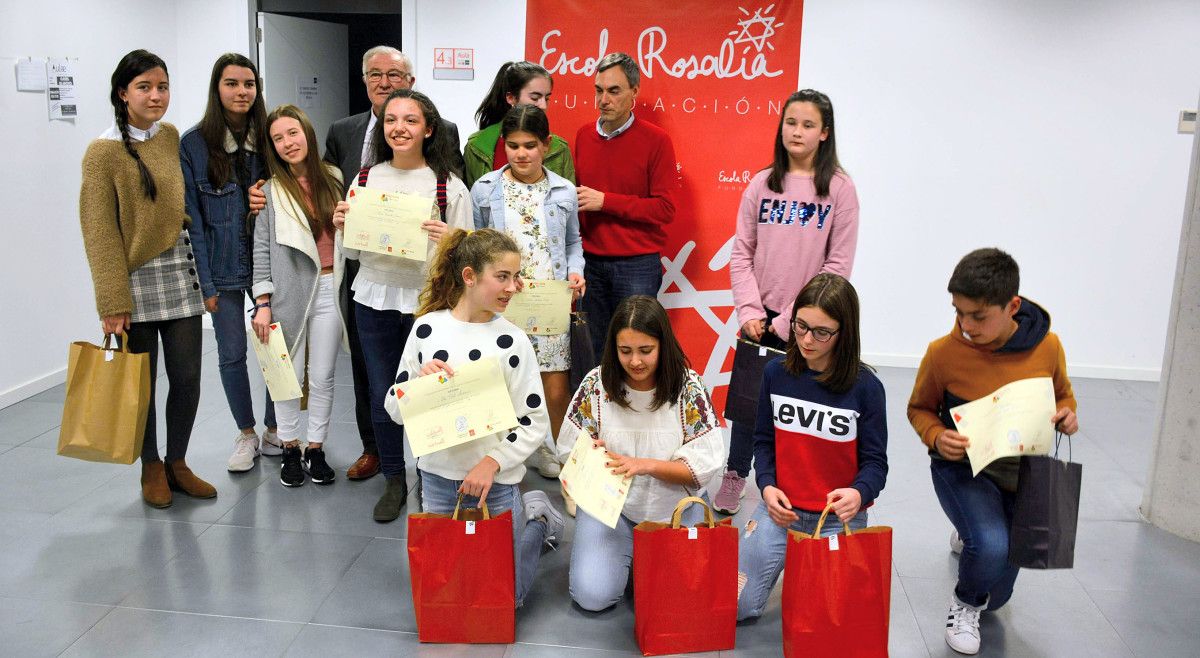 Equipos del Colegio Sagrado Corazón de Placeres vencedores de los Premios Ligamats
