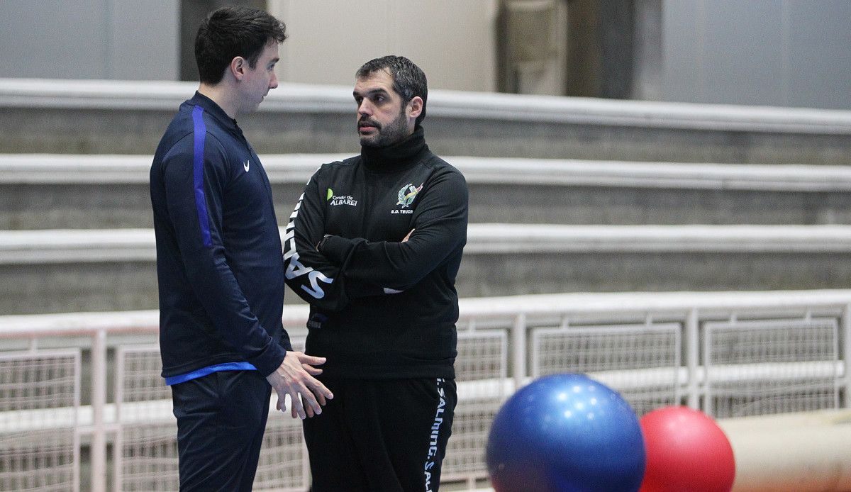 Luis Montes, en un entrenamiento del Teucro