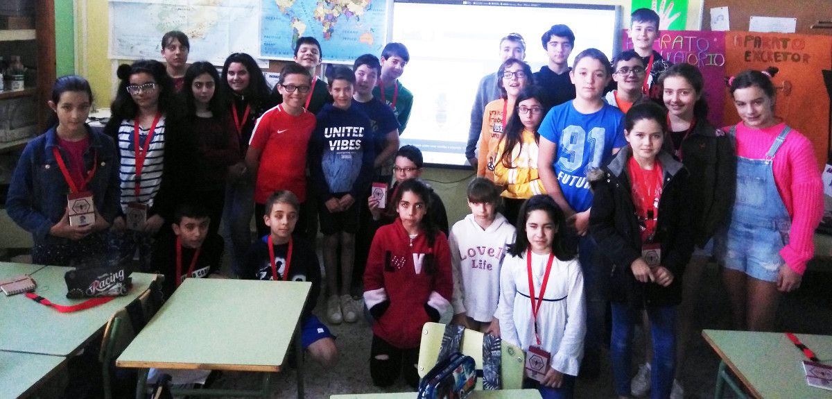 Alumnado de sexto de primaria del colegio Amor Ruibal de Barro Alumnado de sexto de primaria del colegio Amor Ruibal de Barro