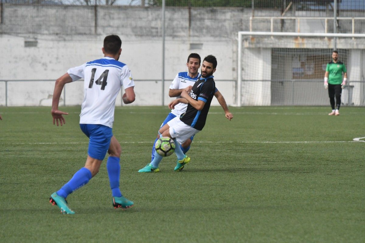 Partido entre el Marcón y el Villalonga en O Carrasco.