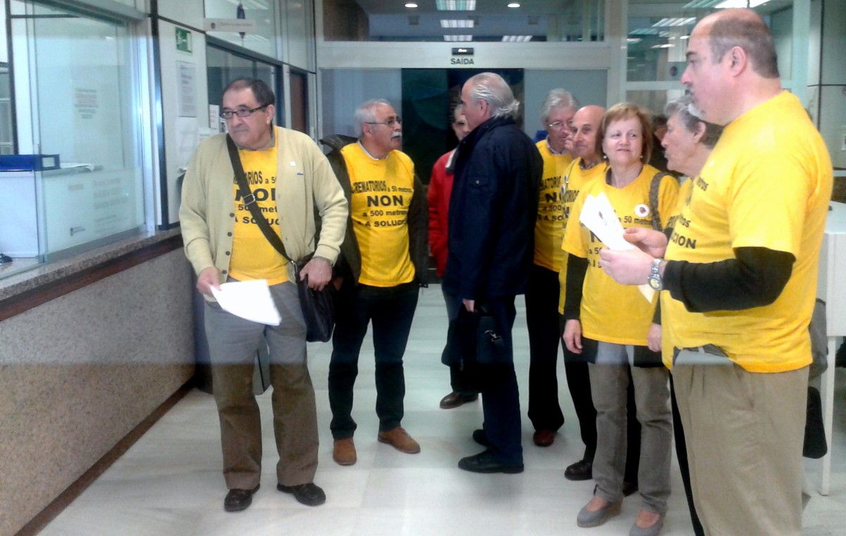 Presentación da solicitude de xuntanza co alcalde e o concelleiro de Urbanismo por parte de Non Crematorios Pontevedra Leste