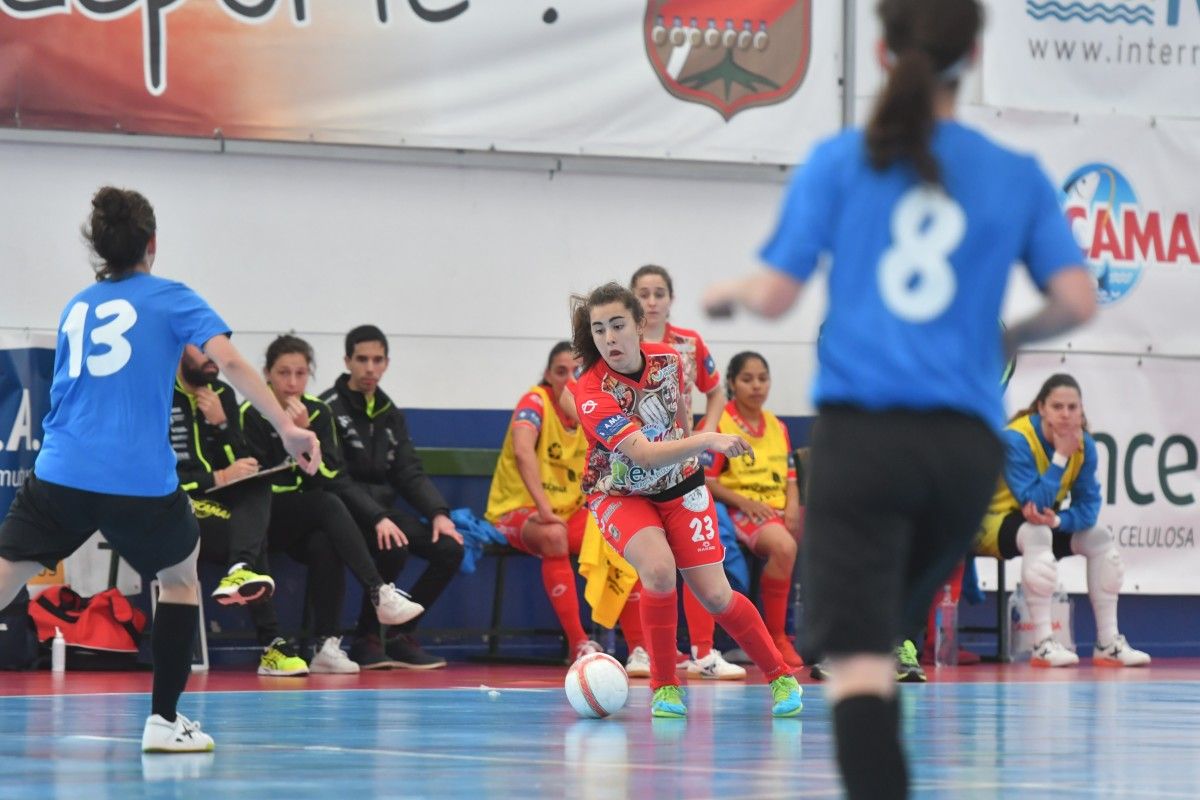 Partido entre el Poio Pescamar y el Penya Esplugues en A Seca