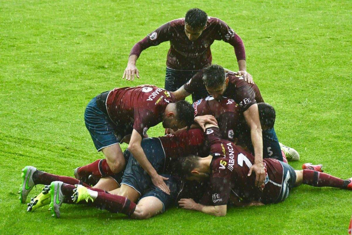 Partido entre Pontevedra e San Sebastián de los Reyes en Pasarón