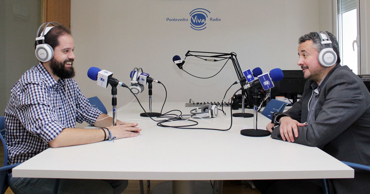 Iván Puentes y Xosé Rúas en PontevedraViva Radio