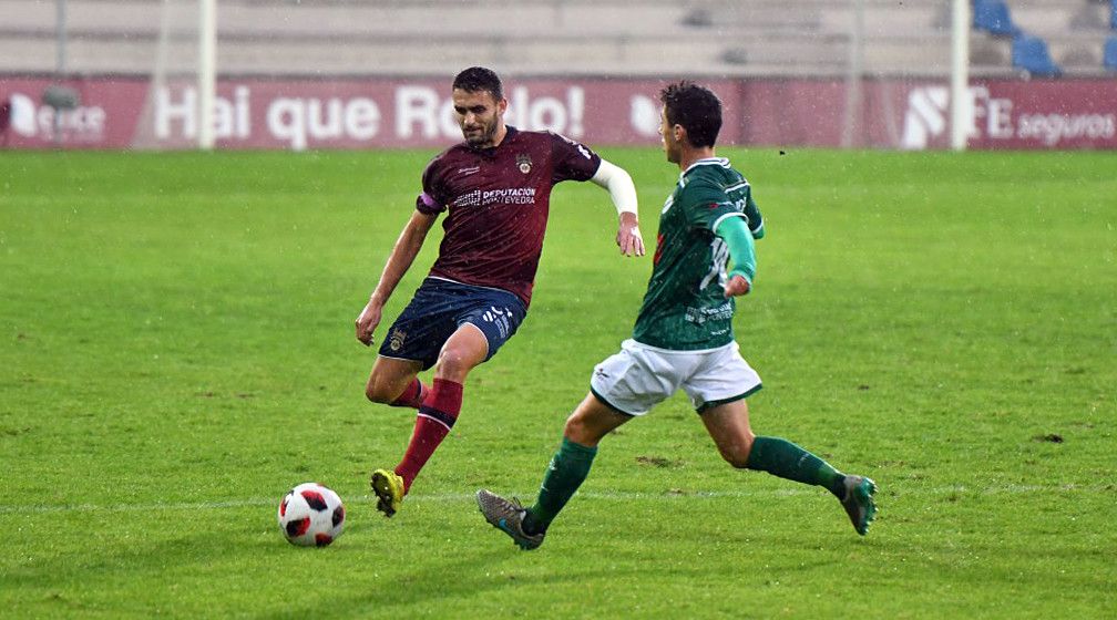 Churre, no partido da primeira volta entre Pontevedra e Coruxo en Pasarón