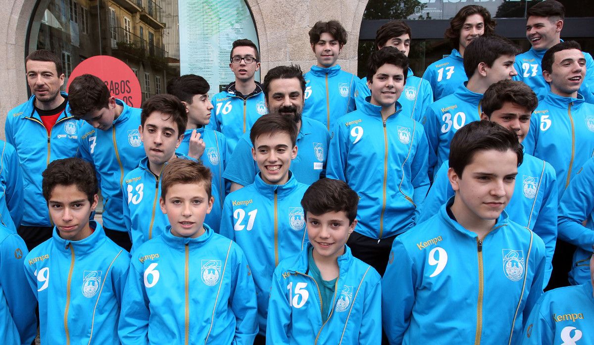 Recepción municipal á canteira do Club Cisne Balonmán