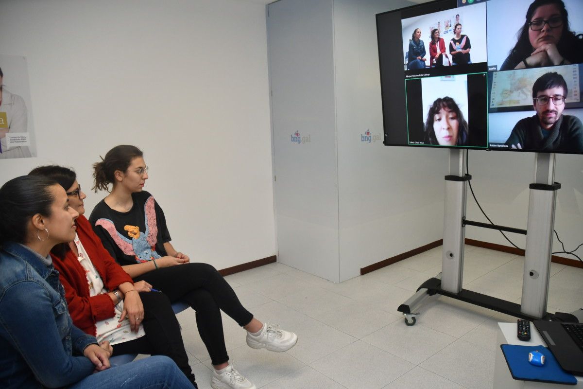 Carme da Silva mantiene un encuentro con jóvenes en la emigración