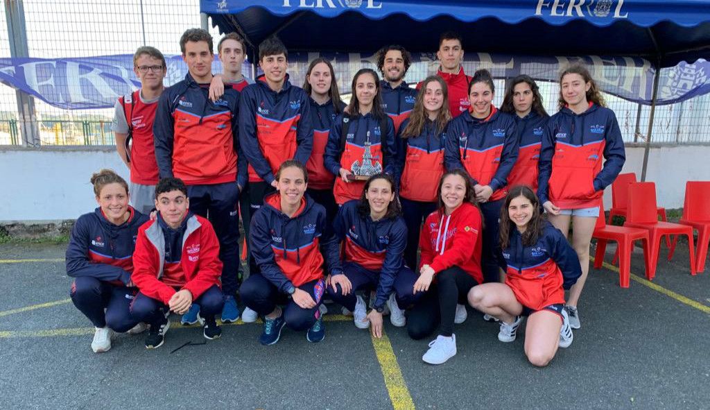 Equipo do Club Natación Galaico en Ferrol