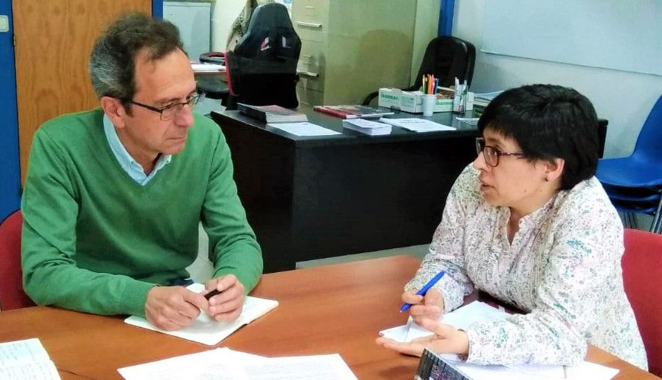 Luis Rei coa representante da Coordinadora de Traballadores de Normalización Liguística