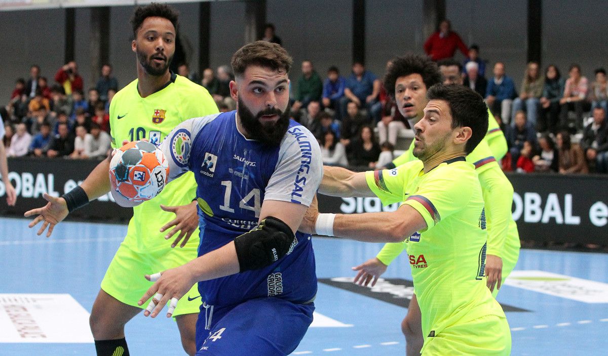 Partido de balonmano SD Teucro 21 - Barcelona 35
