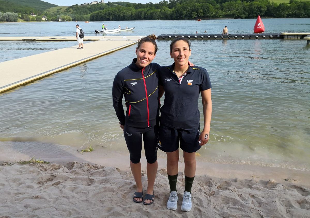 María Vilas e Carla Goyanes no Campionato de Francia de Augas Abertas, proba da Copa LEN
