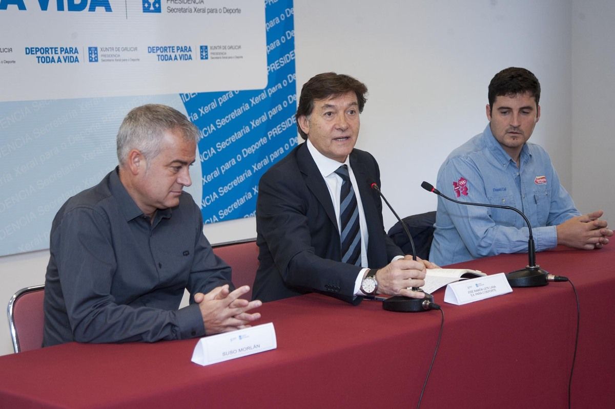 José Ramón Lete Lasa compareció en rueda de prensa junto a David Cal y Suso Morlán 