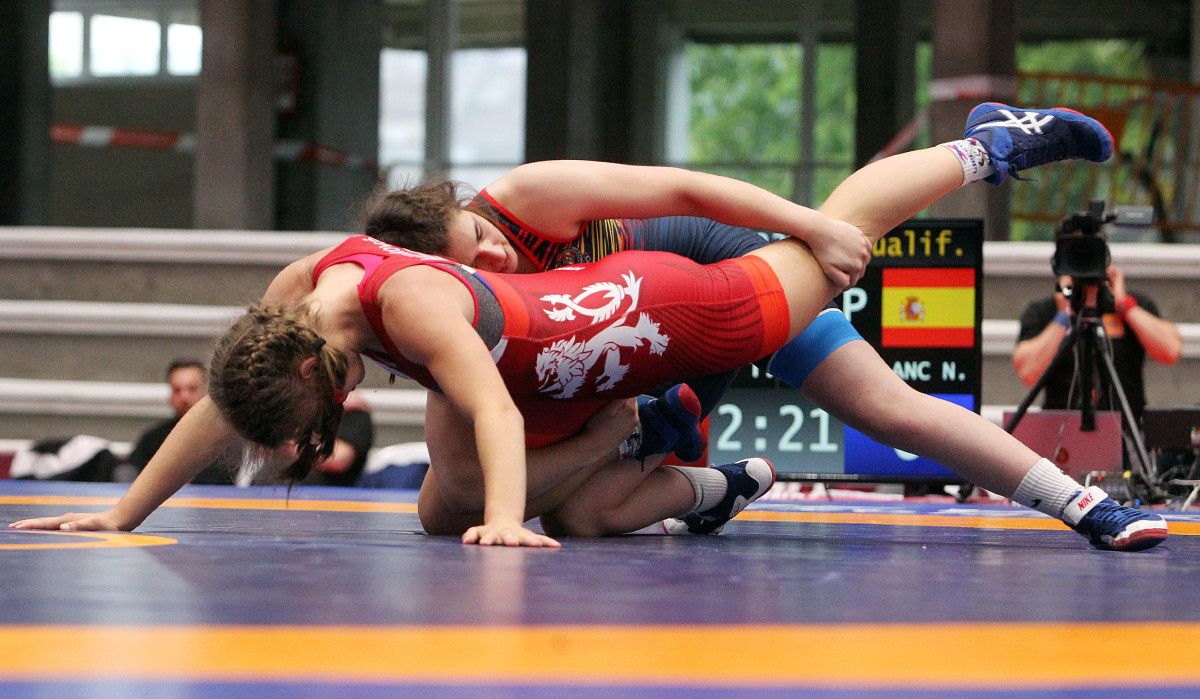 Nerea Pampín, en la cuarta jornada del Campeonato de Europa Júnior de Luchas Olímpicas 