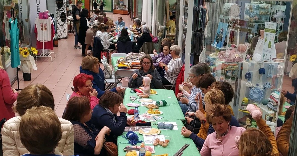 VII encuentro Tejer en Público en las galerías Oliva