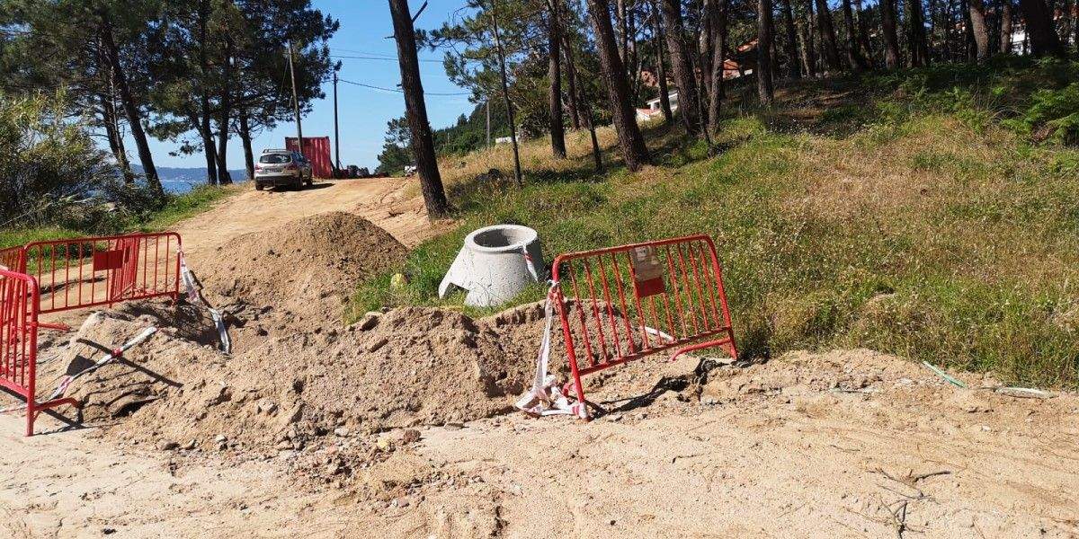 Obras de saneamiento en Canelas