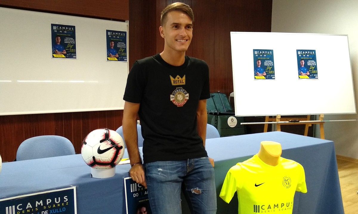 Denis Suárez presenta la tercera edición de su campus en Pontevedra
