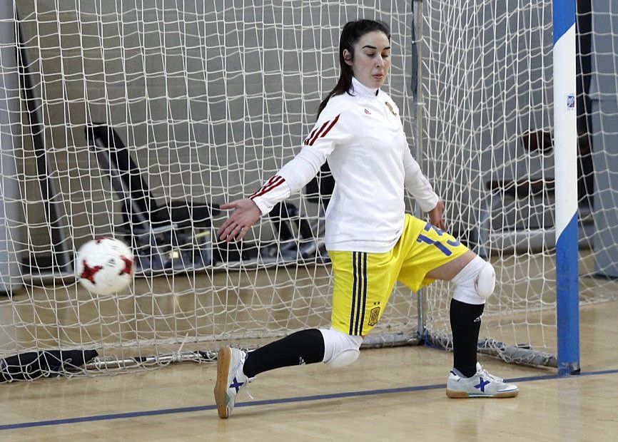 Caridad García, nun adestramento coa Selección Española