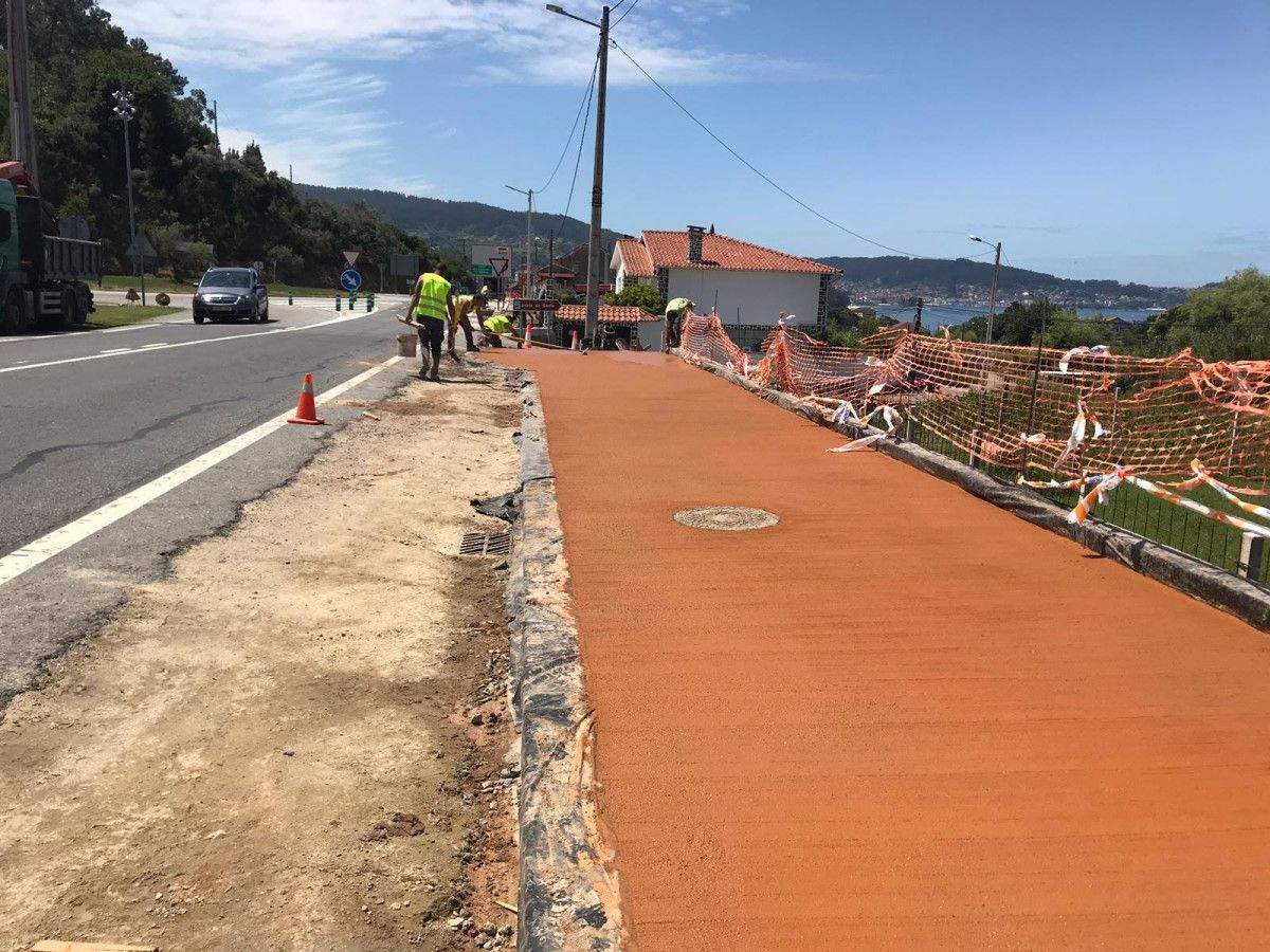 Construcción dunha senda peonil a Lapamán