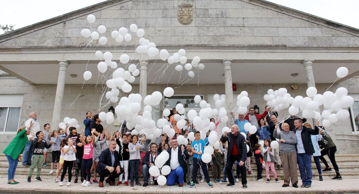 Acto de Paños Blancos contra la Droga en Ribadumia