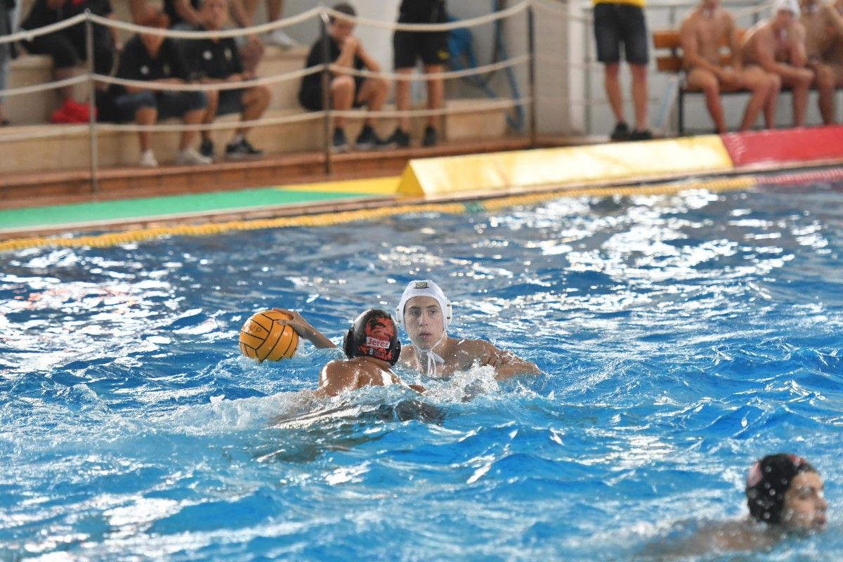 Campeonato de España juvenil de waterpolo en Marín