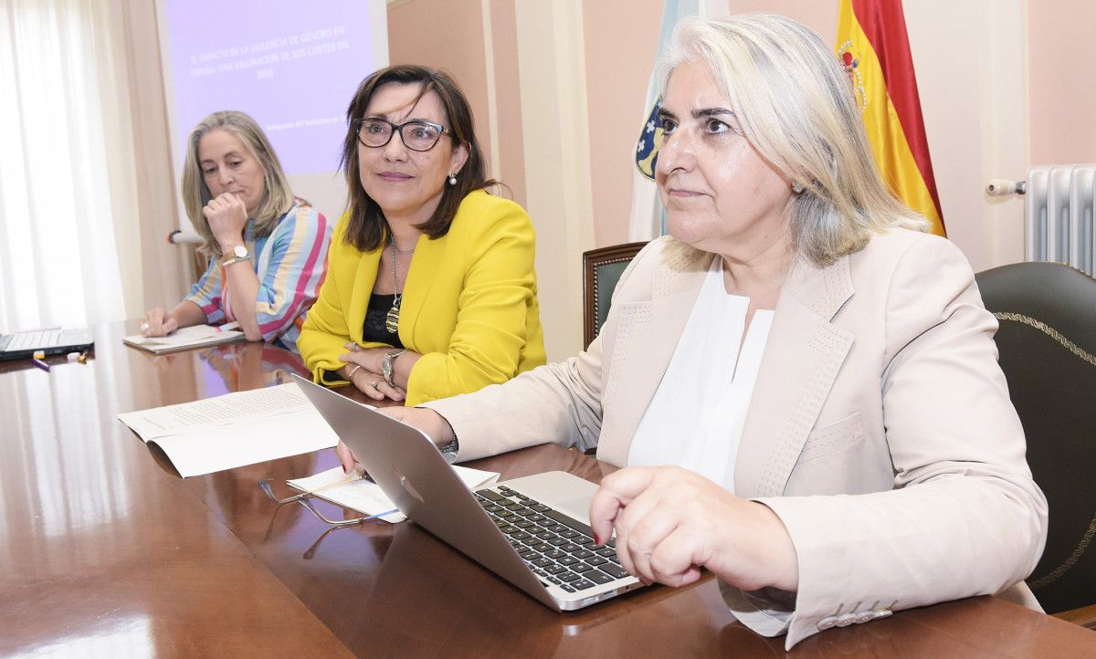 Presentación do estudo 'O impacto da violencia de xénero en España' na Subdelegación do Goberno en Pontevedra