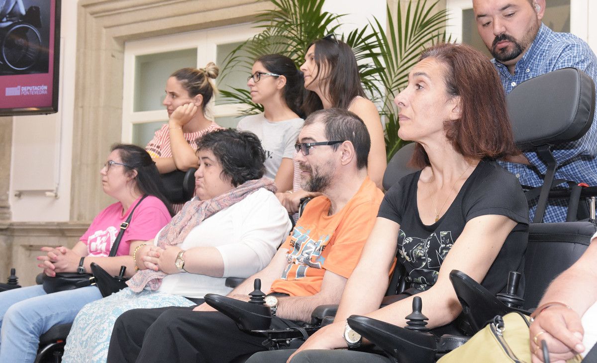 Exposición "Tal día como hoxe" de ASPACE na Deputación