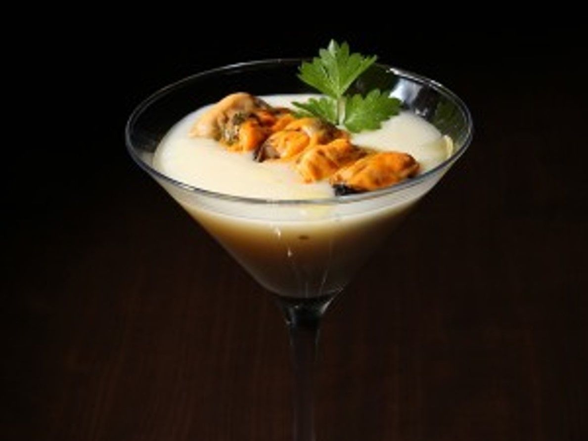 Crema de champiñones con mejillones